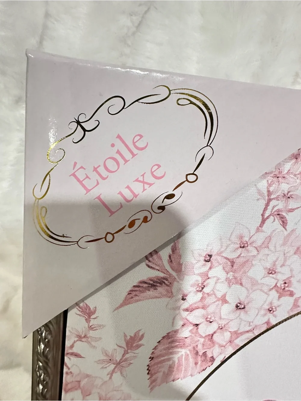 Etoile chic wall
